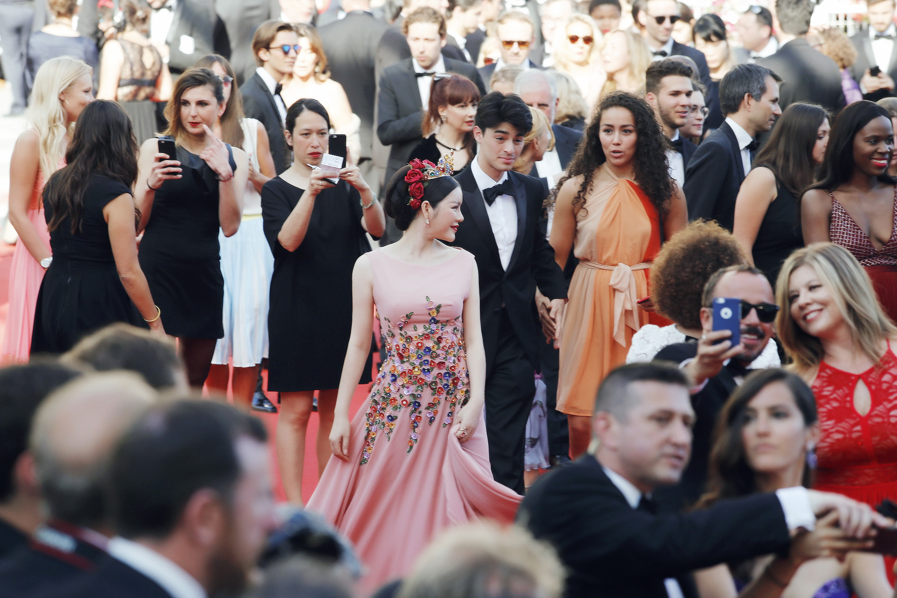 Ly Nha Ky wore “empress” crown on Cannes red carpet