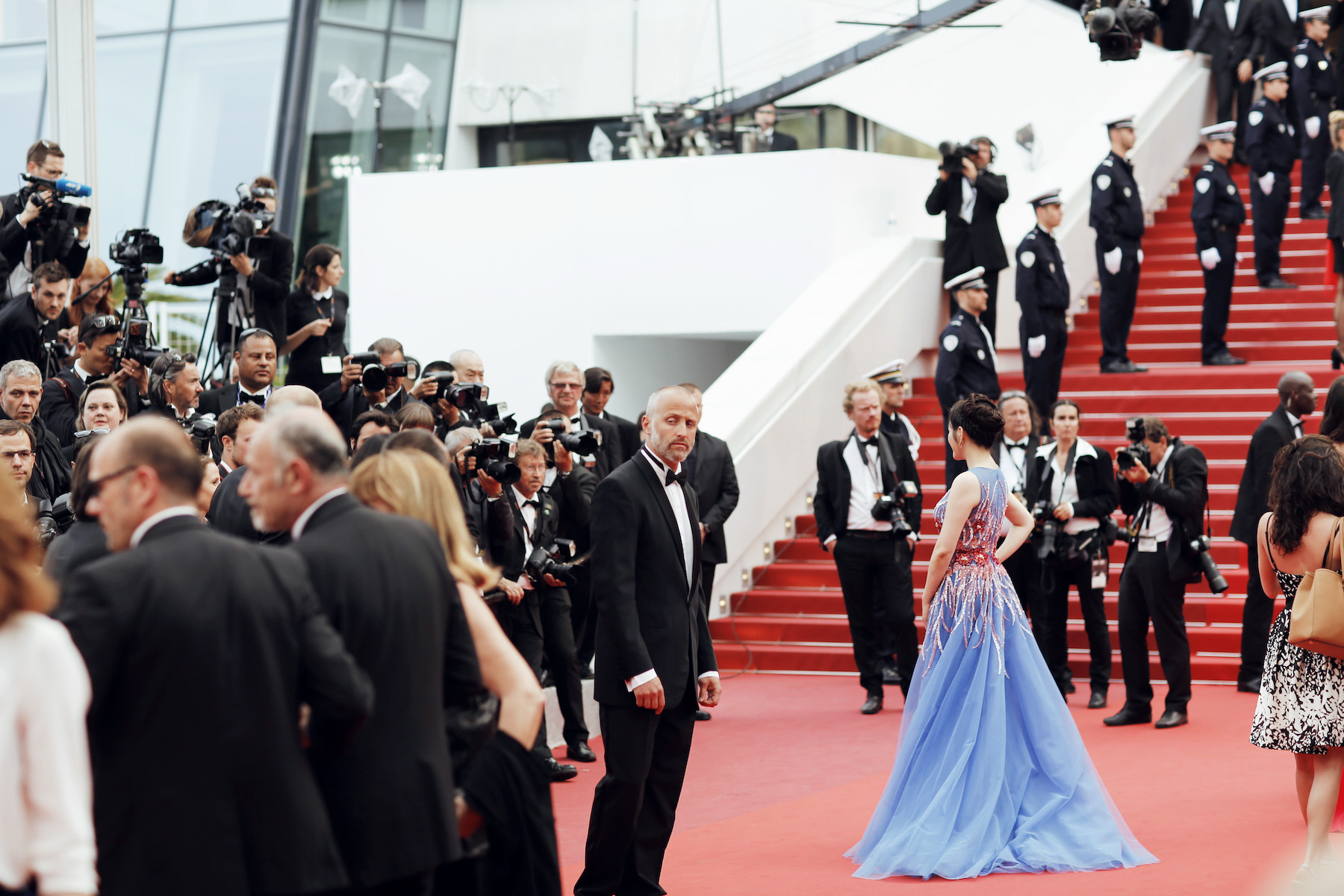 Radiant and gorgeous Ly Nha Ky at the Closing Ceremony of Cannes Film Festival